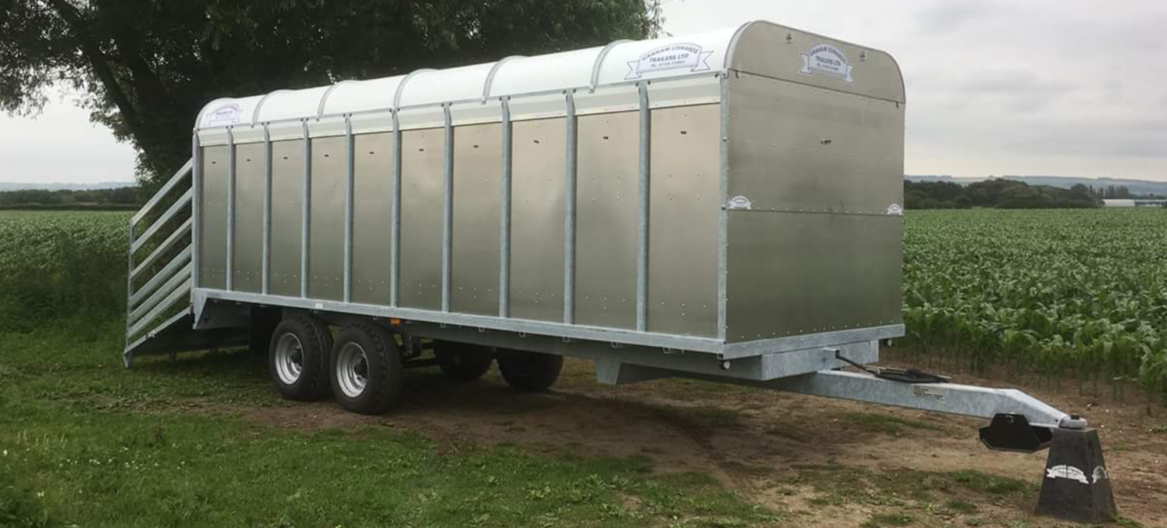 TDM Tractor Drawn Edwards Trailers